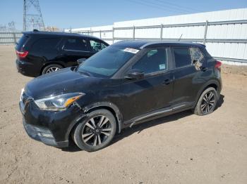  Salvage Nissan Kicks