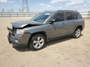  Salvage Jeep Compass