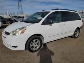  Salvage Toyota Sienna