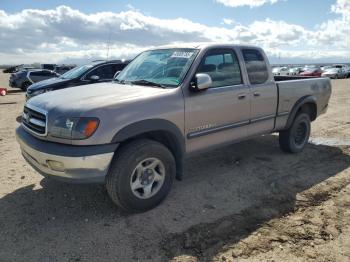  Salvage Toyota Tundra