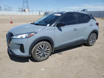  Salvage Nissan Kicks