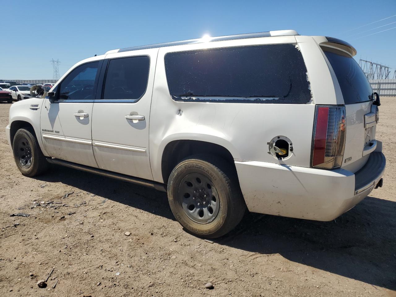 Cadillac Escalade Esv Premium Image 2