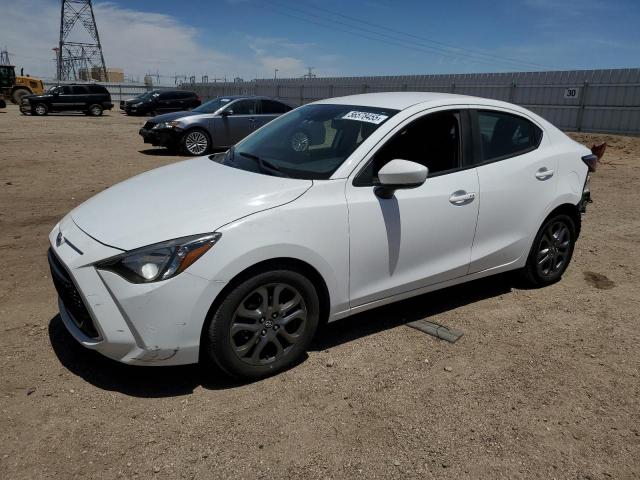  Salvage Toyota Yaris