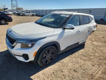  Salvage Kia Seltos