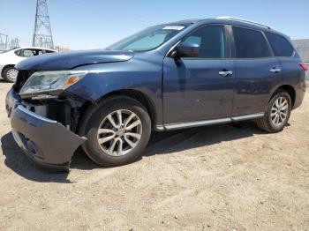  Salvage Nissan Pathfinder