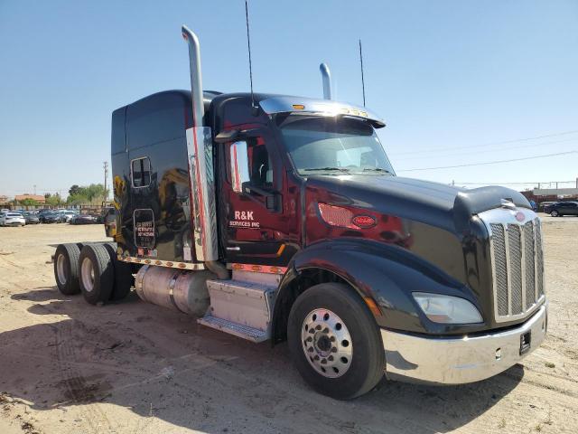  Salvage Peterbilt 579