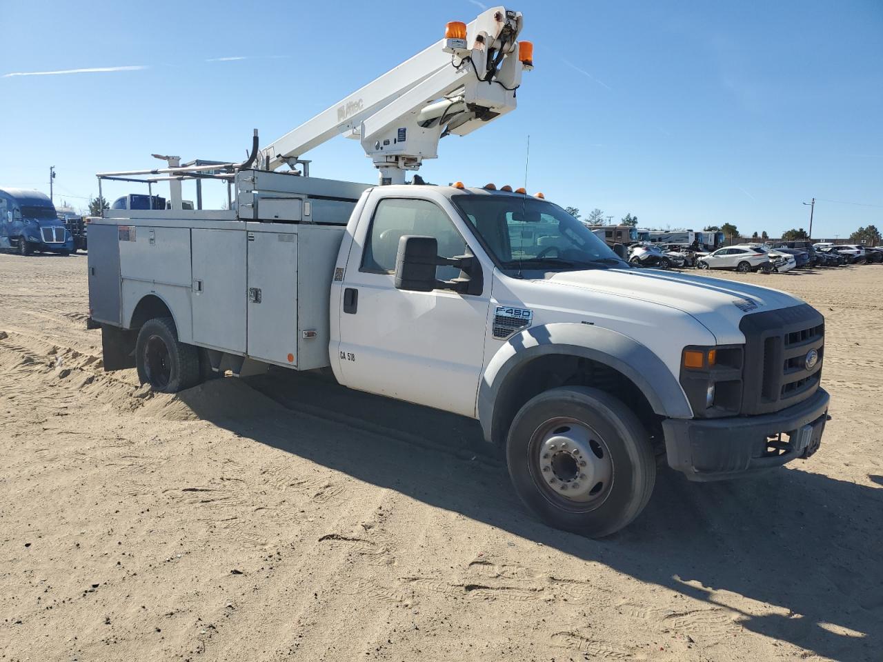 Ford F-450 Super Duty Image 3