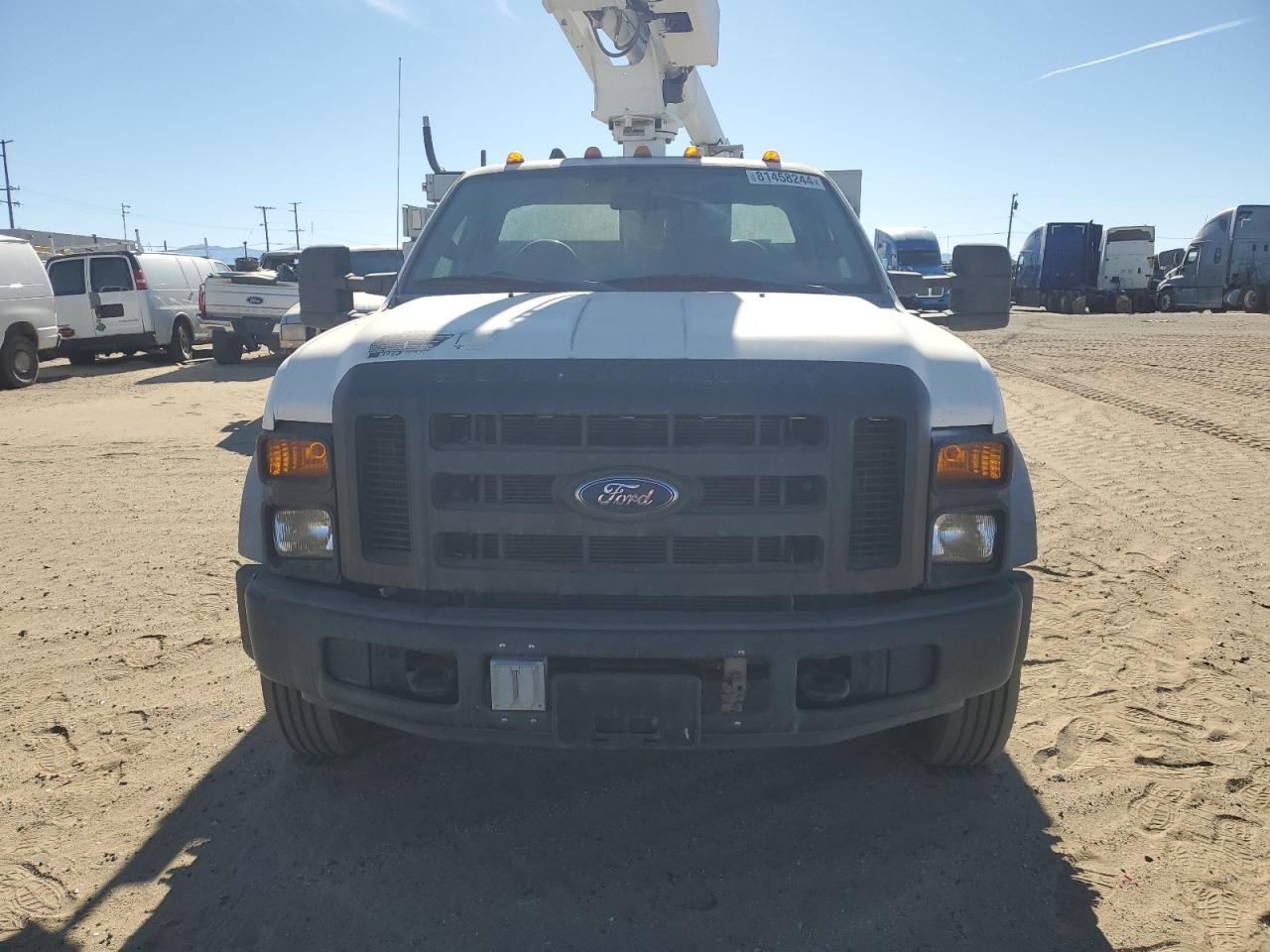 Ford F-450 Super Duty Image 7