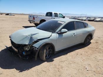  Salvage Kia K4 Lx