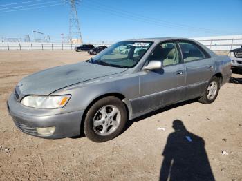  Salvage Lexus Es