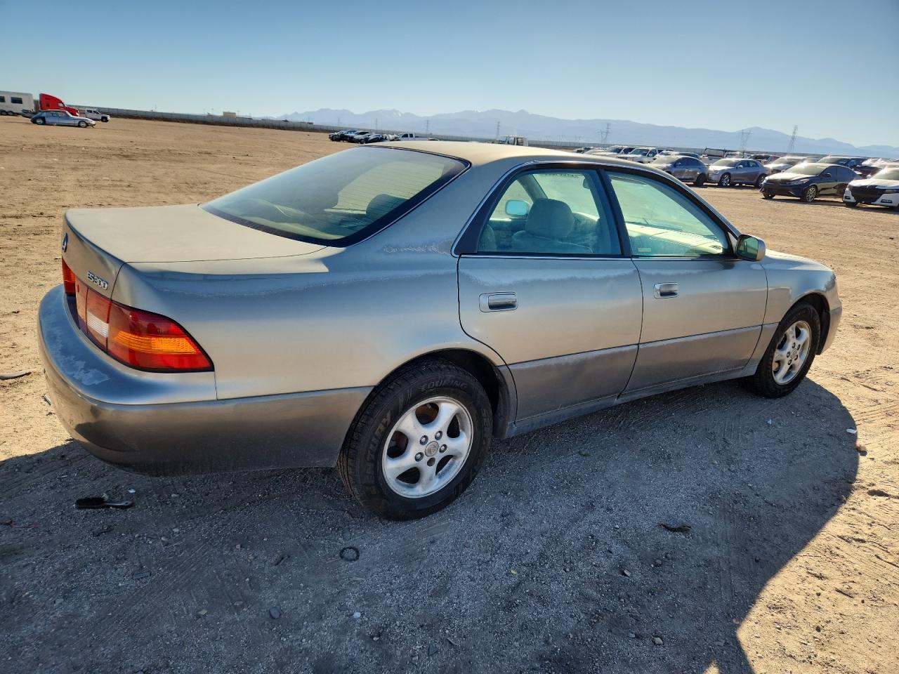 Lexus Es 300 Image 3