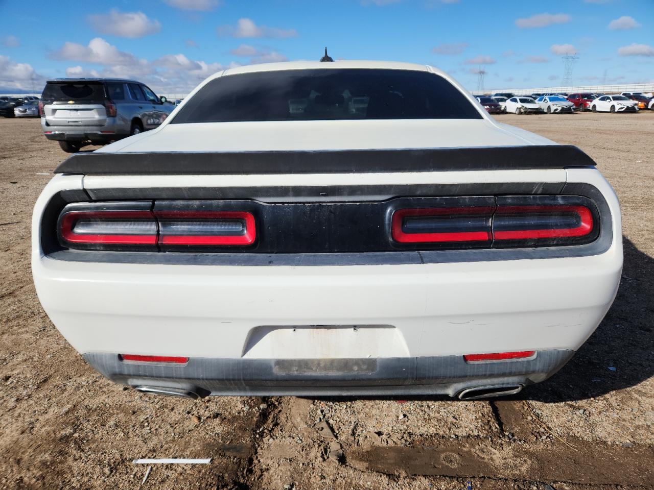Dodge Challenger Sxt Image 4