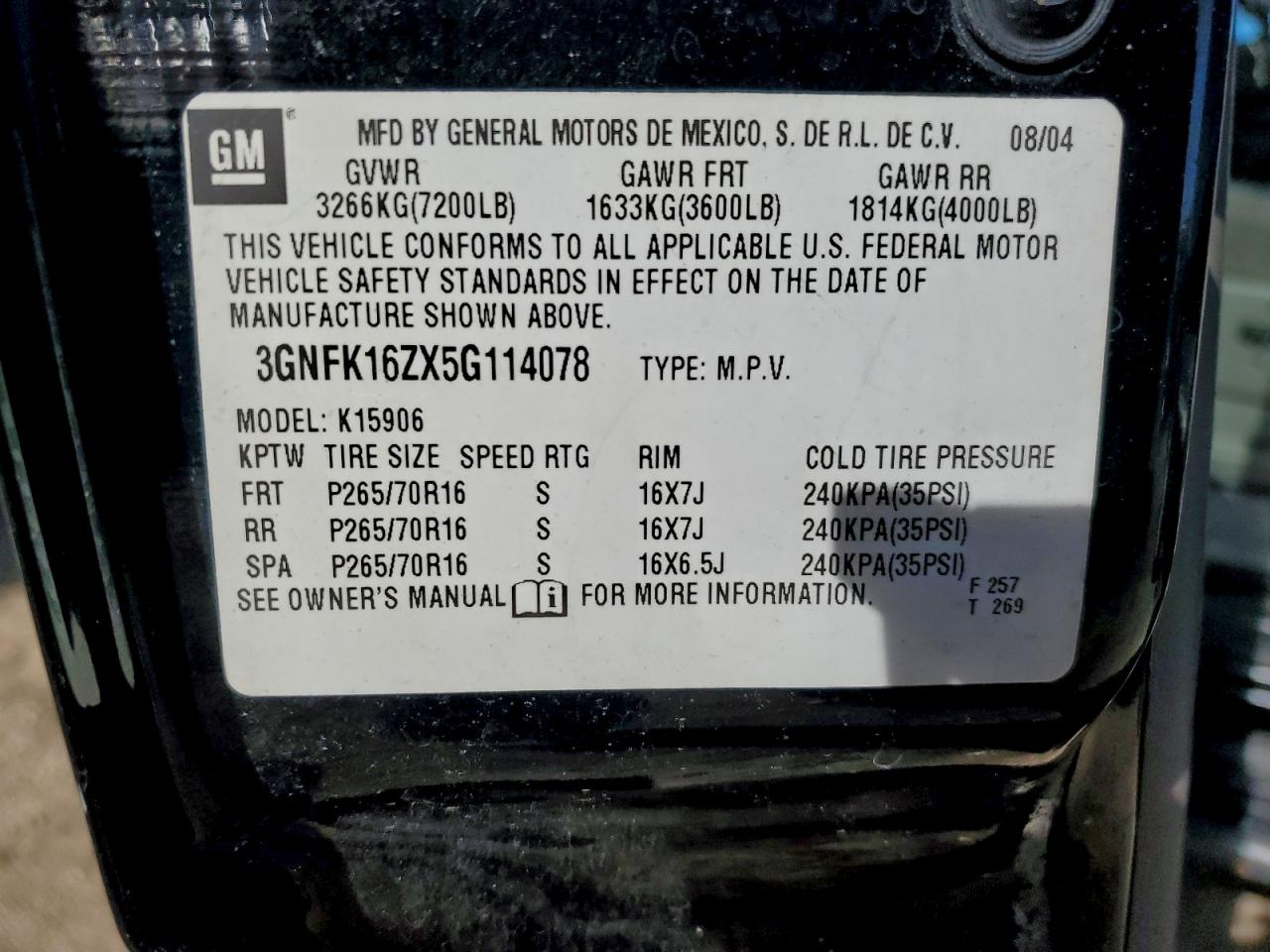 Chevrolet Suburban K1500 Image 8