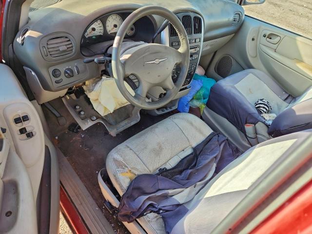 Chrysler Minivan Touring Image 6