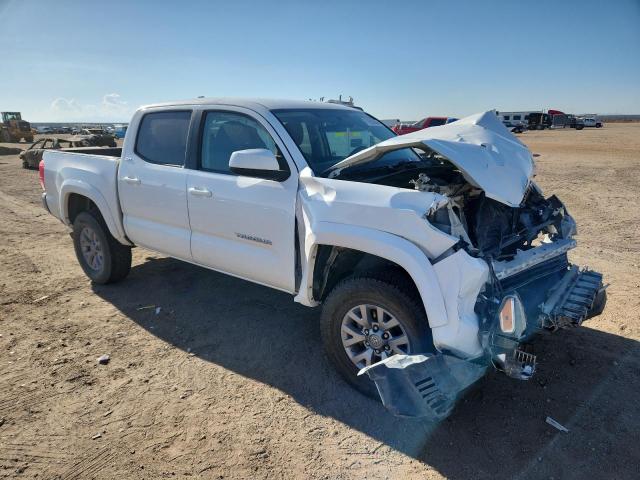 Toyota Tacoma Double Cab Image 4