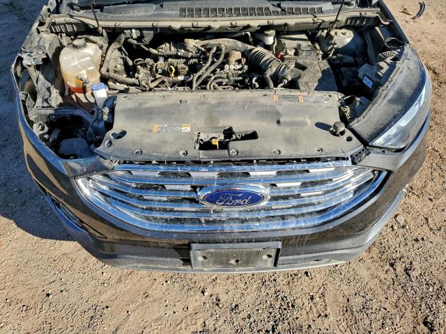 Ford Edge Titanium Image 12