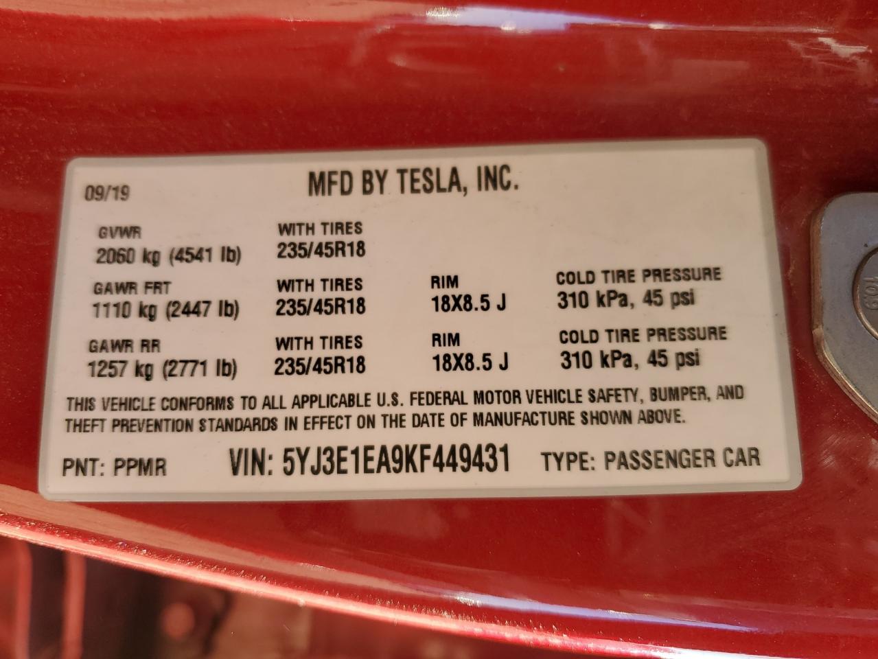 Tesla Model 3 Image 11