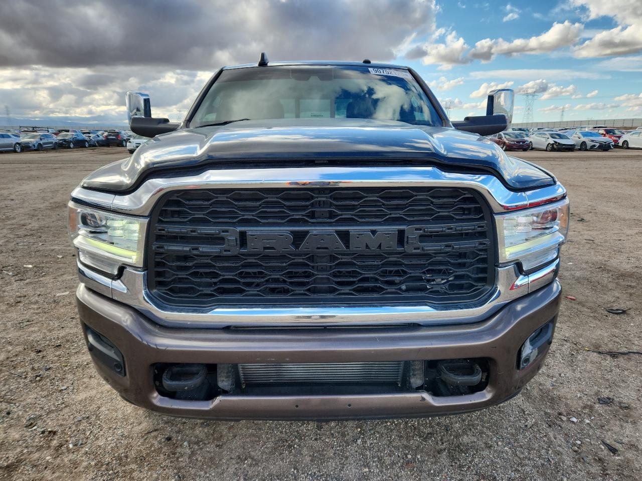 Ram 2500 Longhorn Image 5