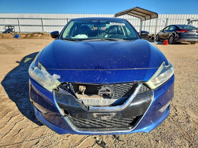 Nissan Maxima 3.5s Image 4