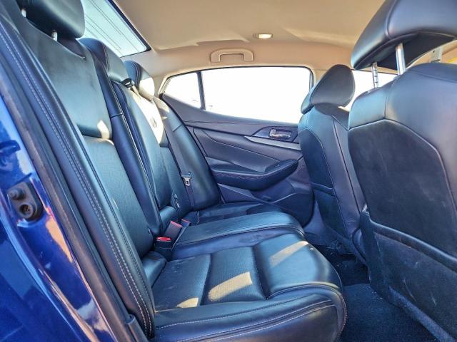 Nissan Maxima 3.5s Image 9