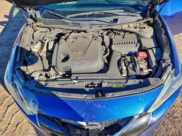 Nissan Maxima 3.5s Image 11