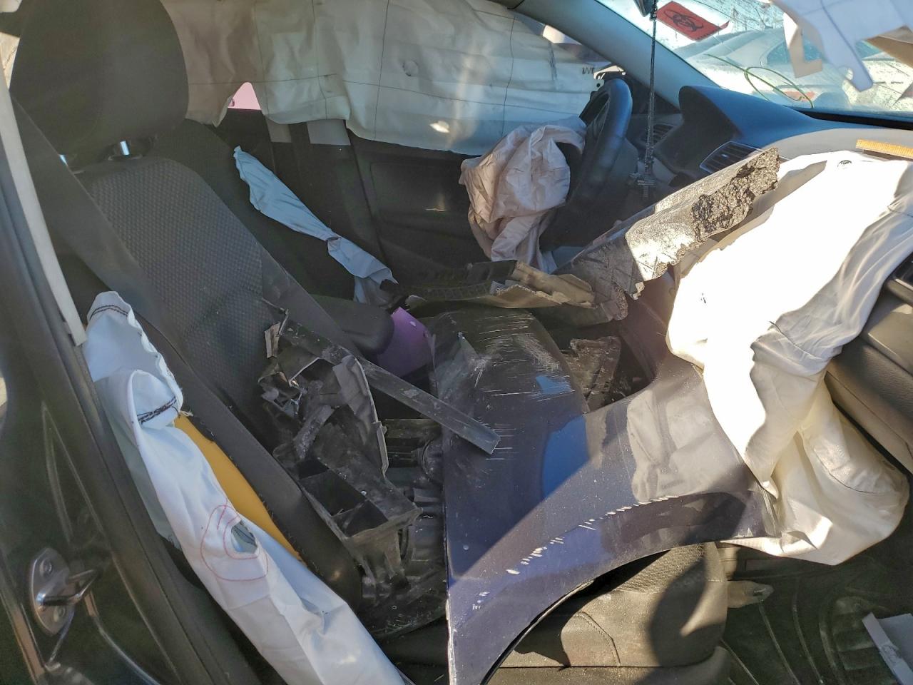 Volkswagen Passat S Image 5