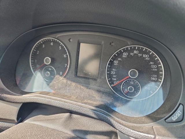 Volkswagen Passat S Image 9