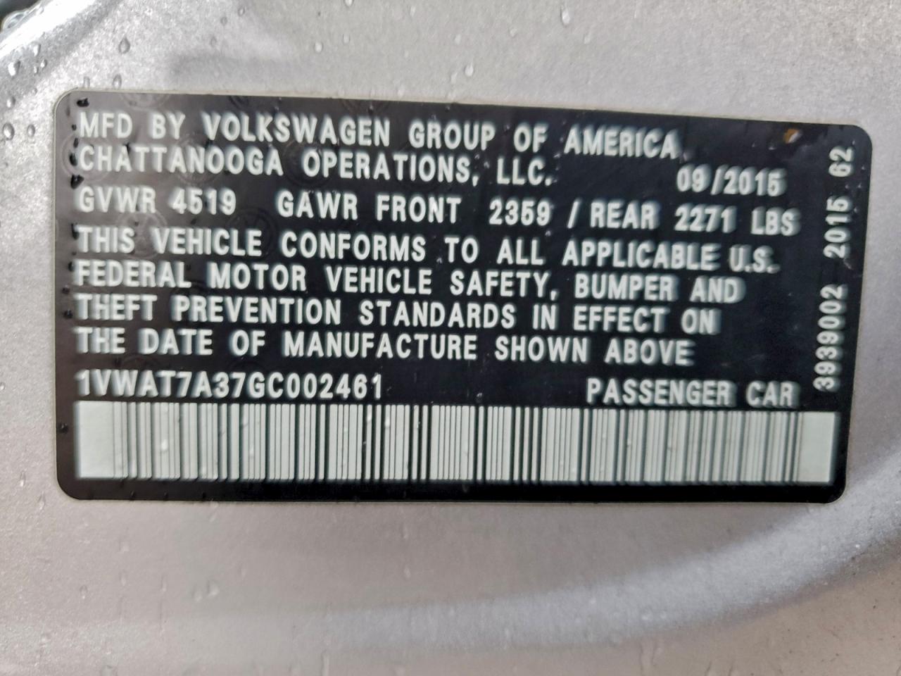 Volkswagen Passat S Image 2