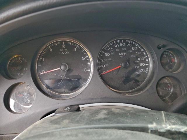 Chevrolet Suburban C1500 Image 13