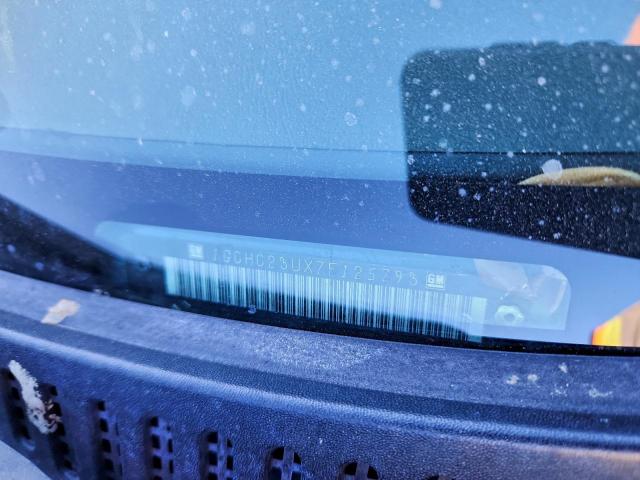 Chevrolet Silverado C2500 Heavy Duty Image 10