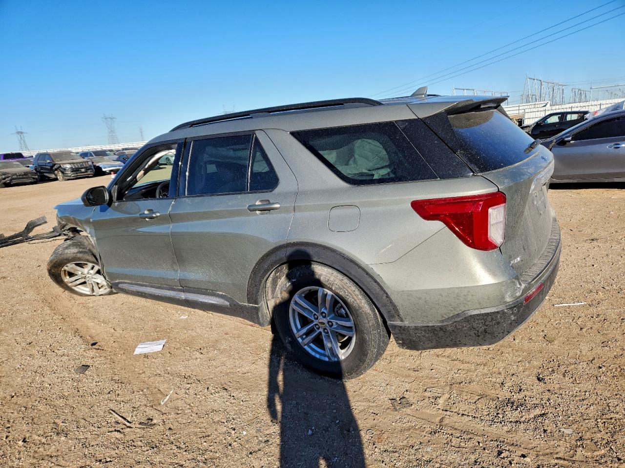 Ford Explorer Xlt Image 2