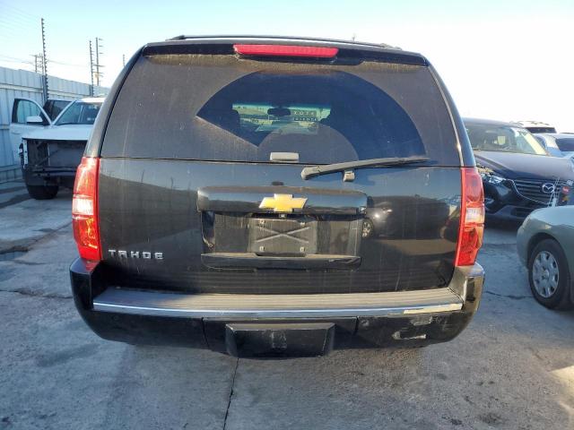 Chevrolet Tahoe C1500 Ltz Image 2