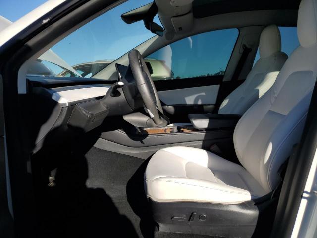 Tesla Model Y Image 2