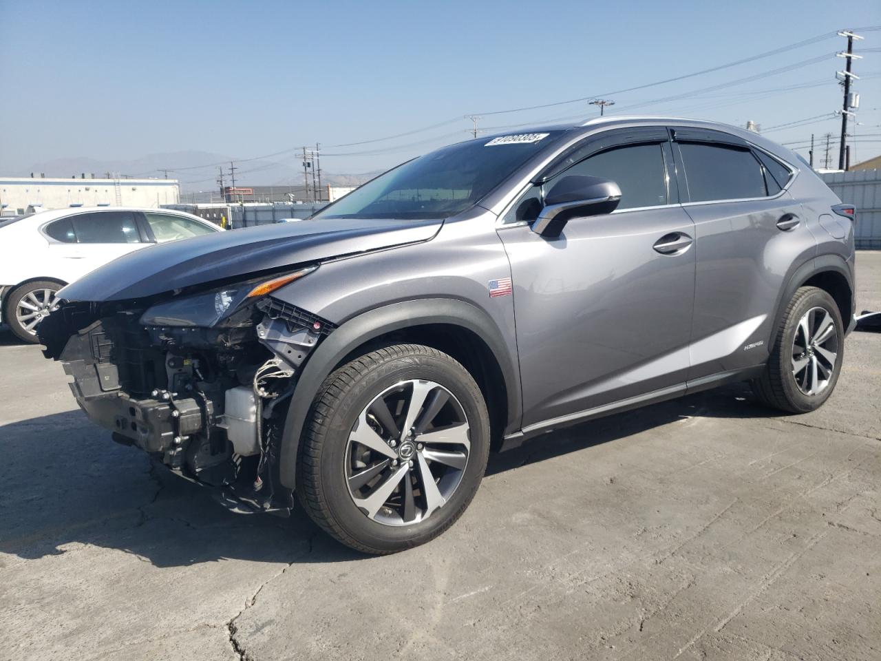 Lexus NX 300h Image 1