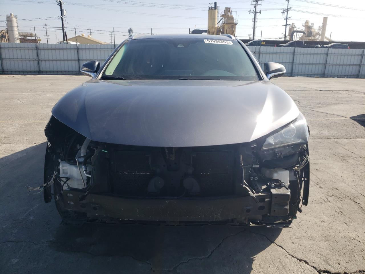 Lexus NX 300h Image 4