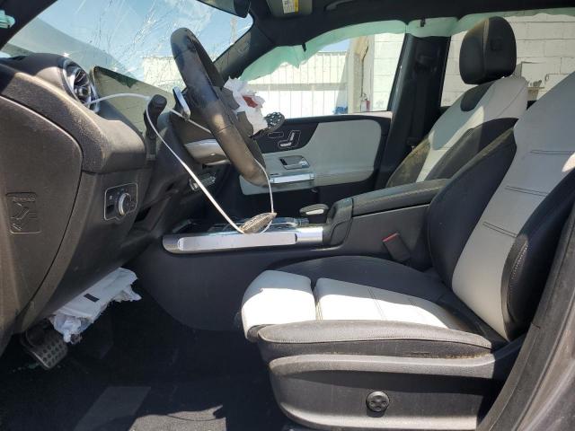 Mercedes-Benz GLB 250 Image 12