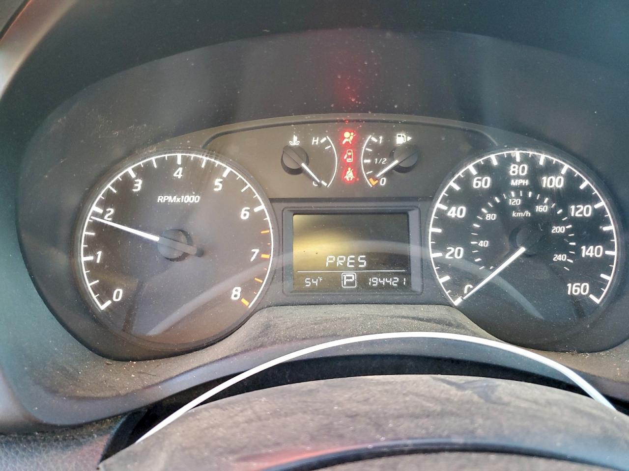 Nissan Sentra S Image 9