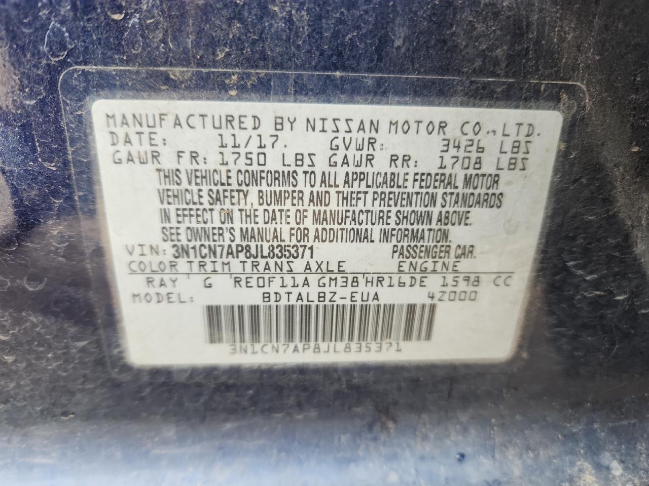 Nissan Versa S Image 8