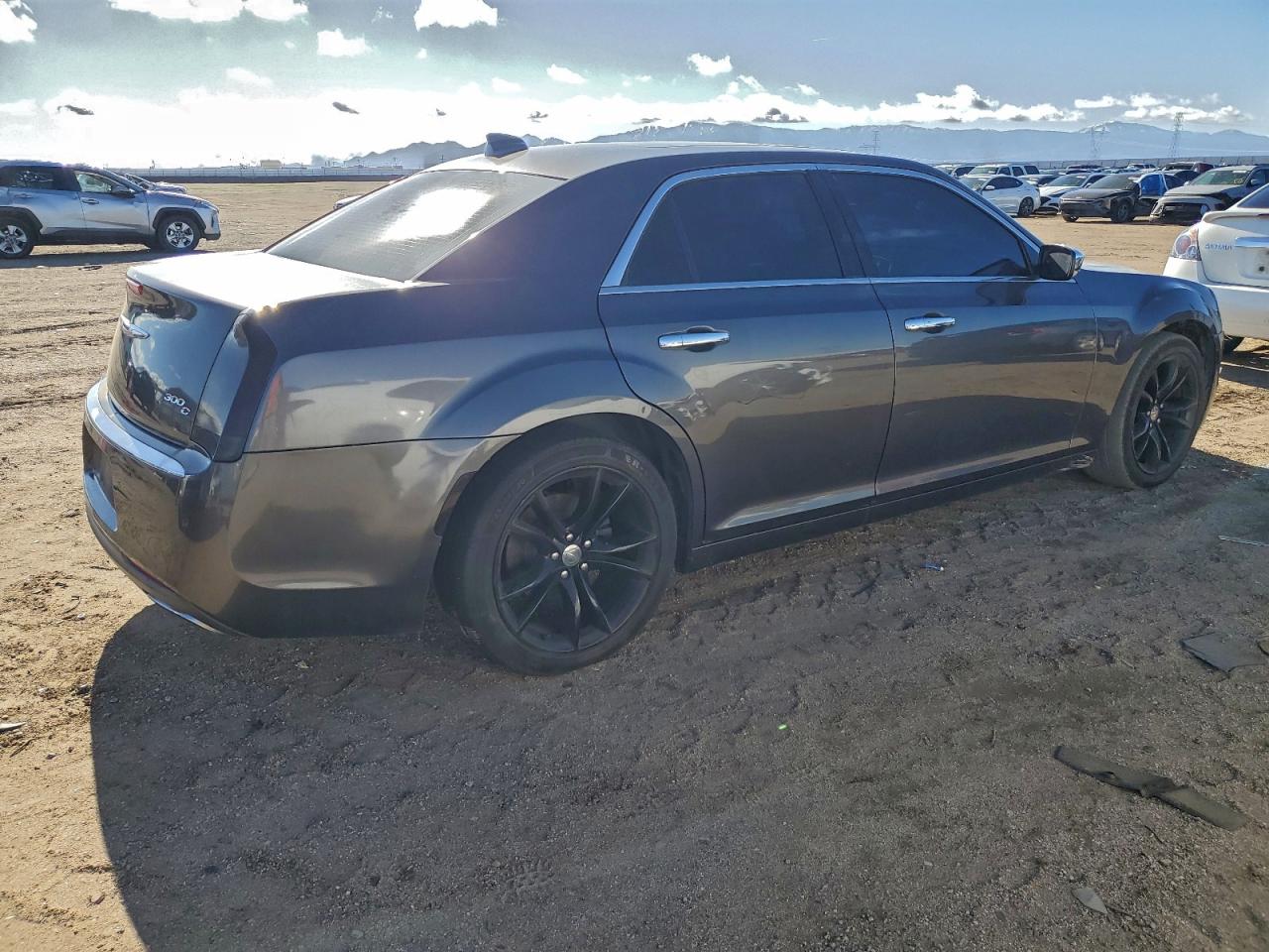 Chrysler 300 Image 5