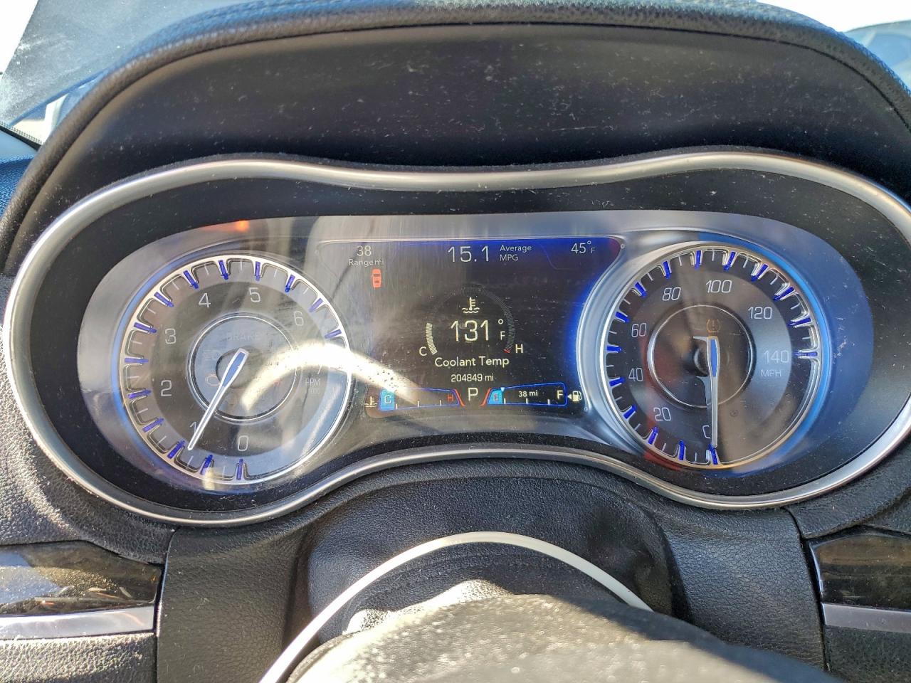 Chrysler 300 Image 10