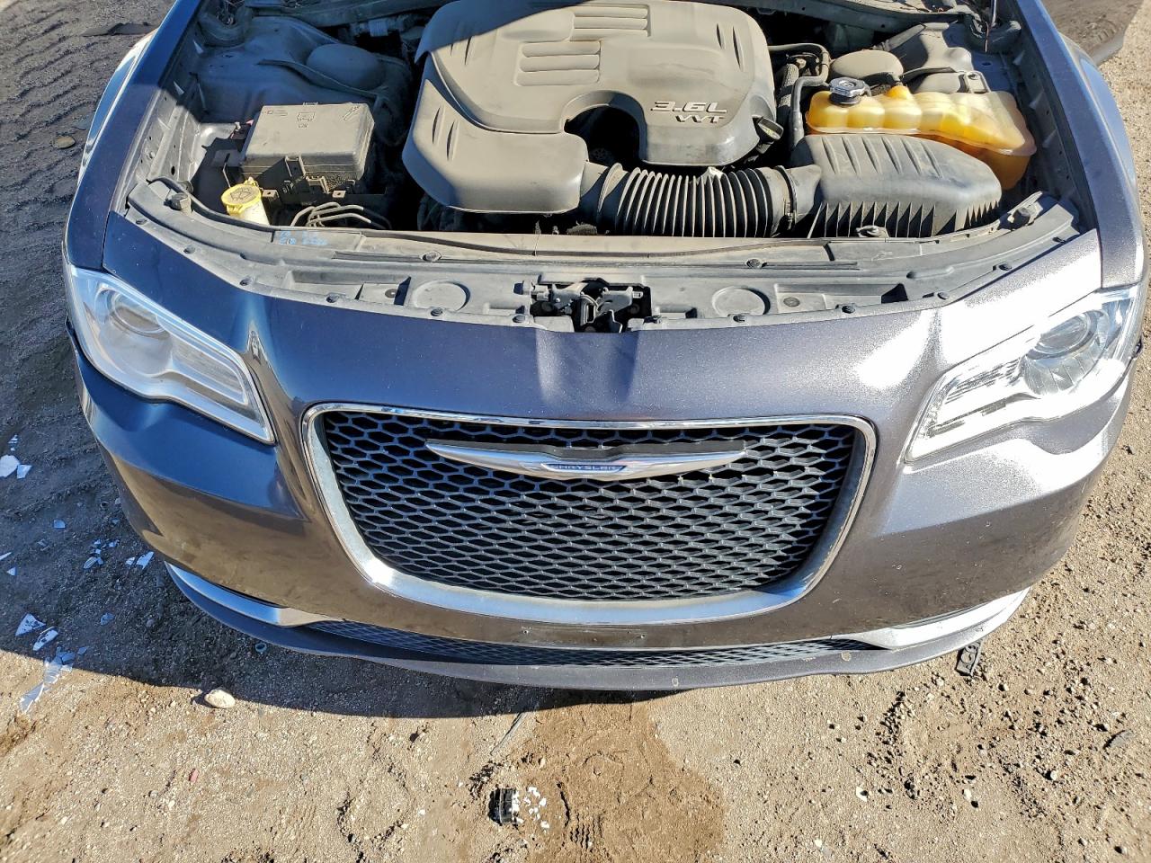 Chrysler 300 Image 12