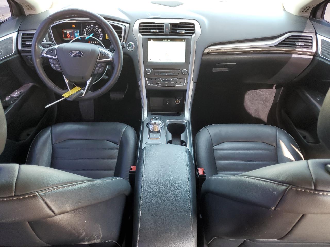 Ford Fusion Se Image 5