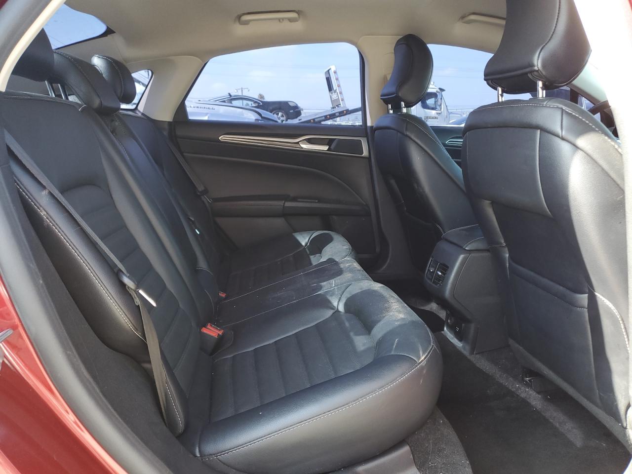 Ford Fusion Se Image 13