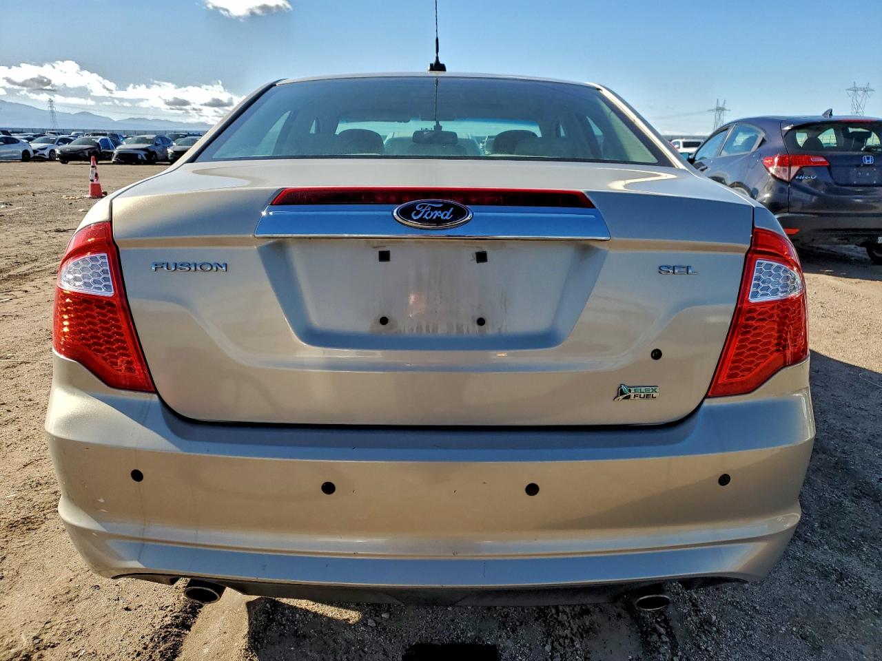 Ford Fusion Sel Image 10