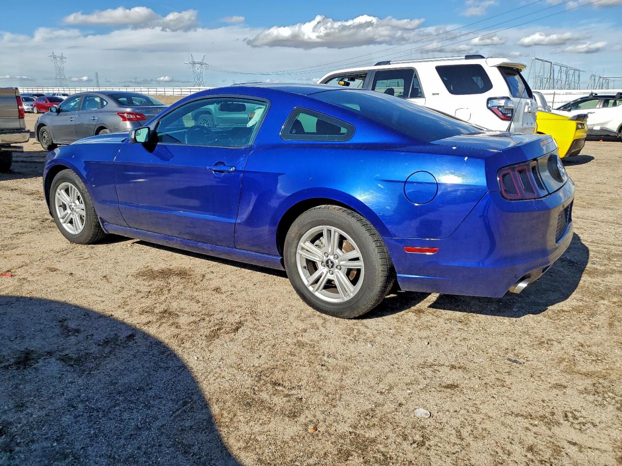 Ford Mustang Image 12