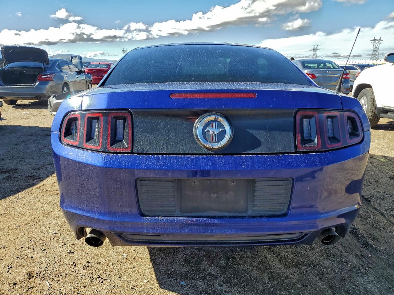 Ford Mustang Image 9