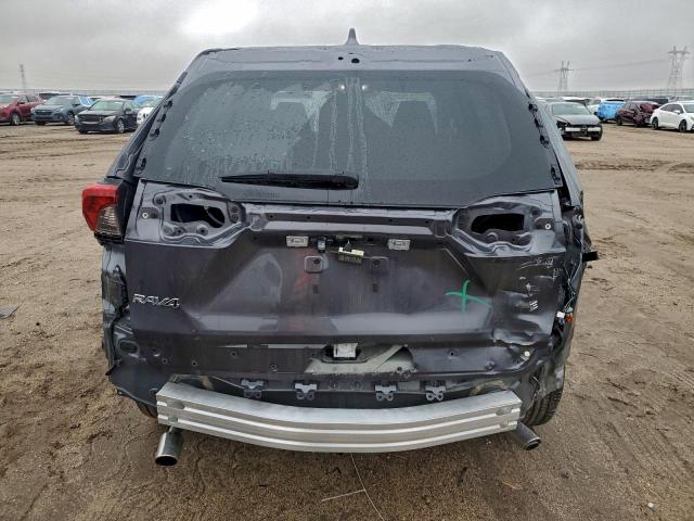 Toyota RAV4 Le Image 9