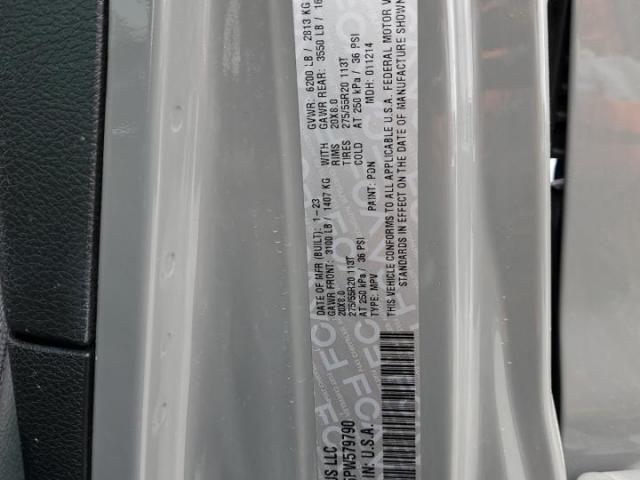 Jeep Wrangler Sahara 4xe Image 9