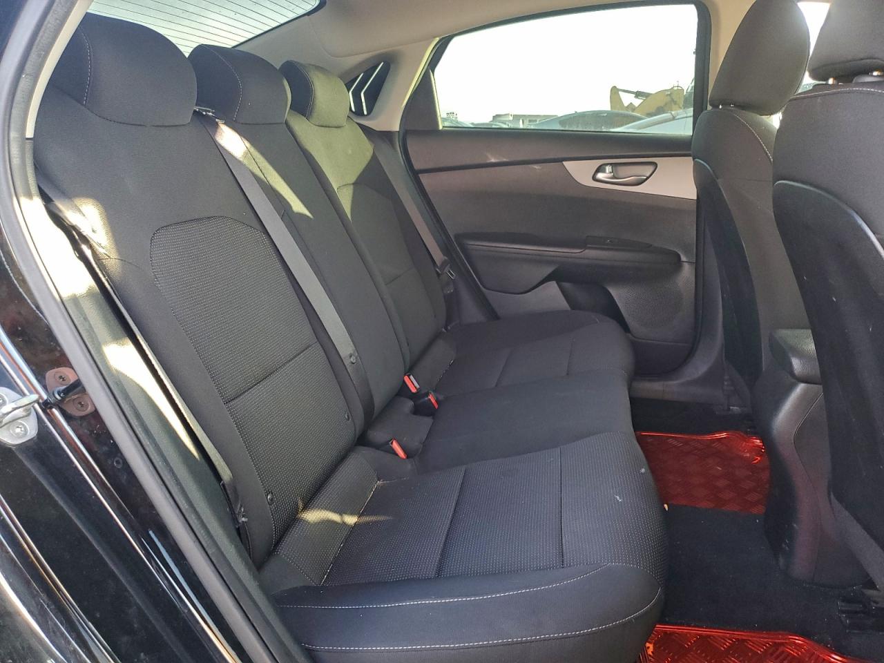 Kia Forte Fe Image 9