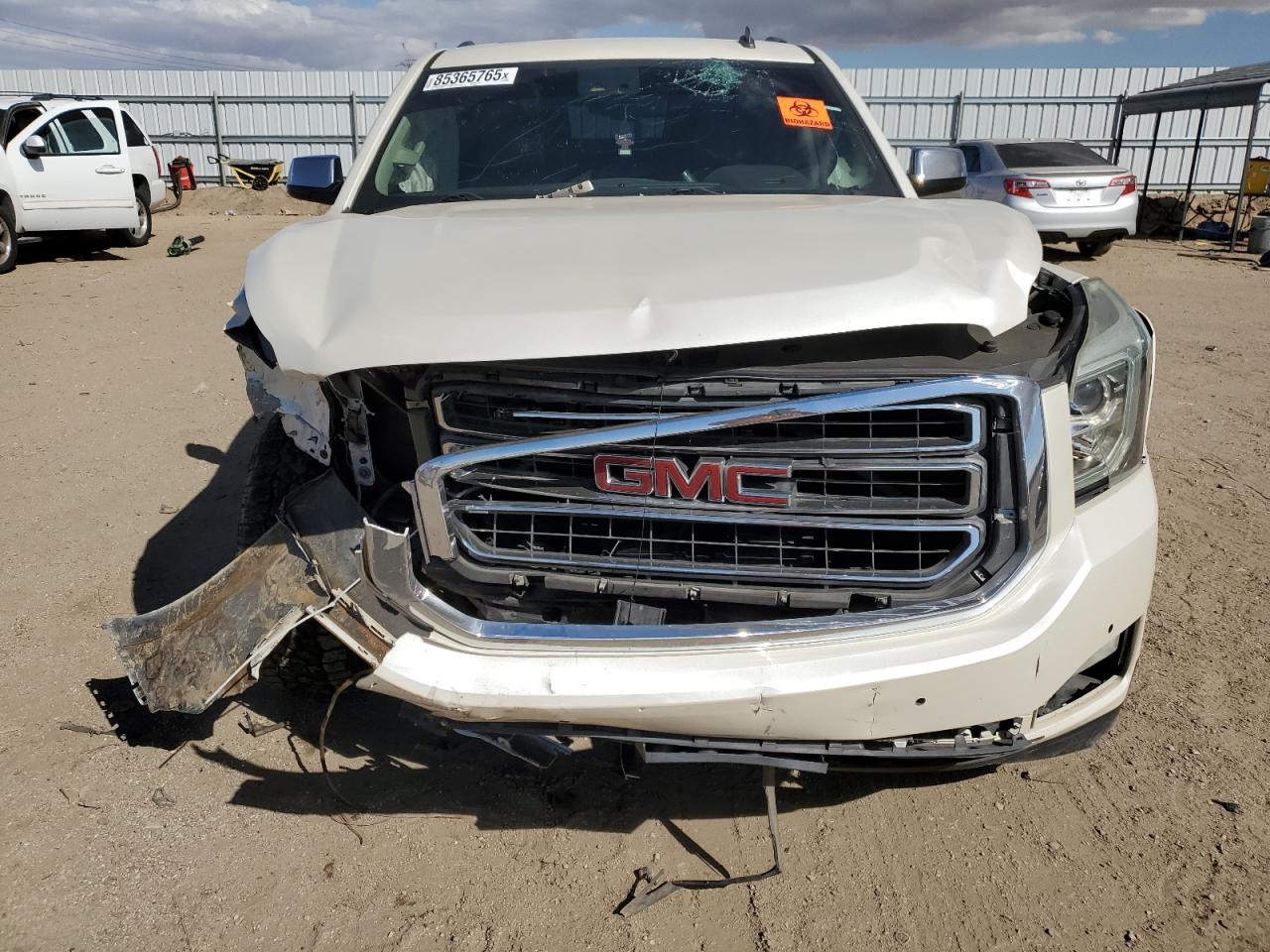 GMC Yukon C1500 Slt Image 11